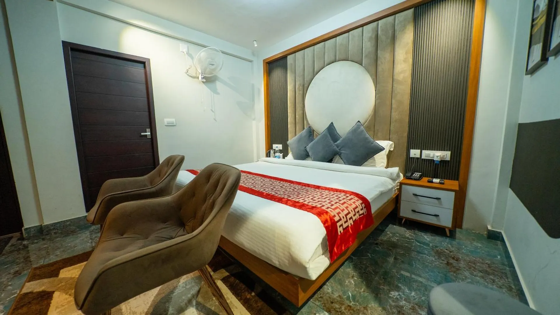 Mystery Maze Resort And Spa ワイナード